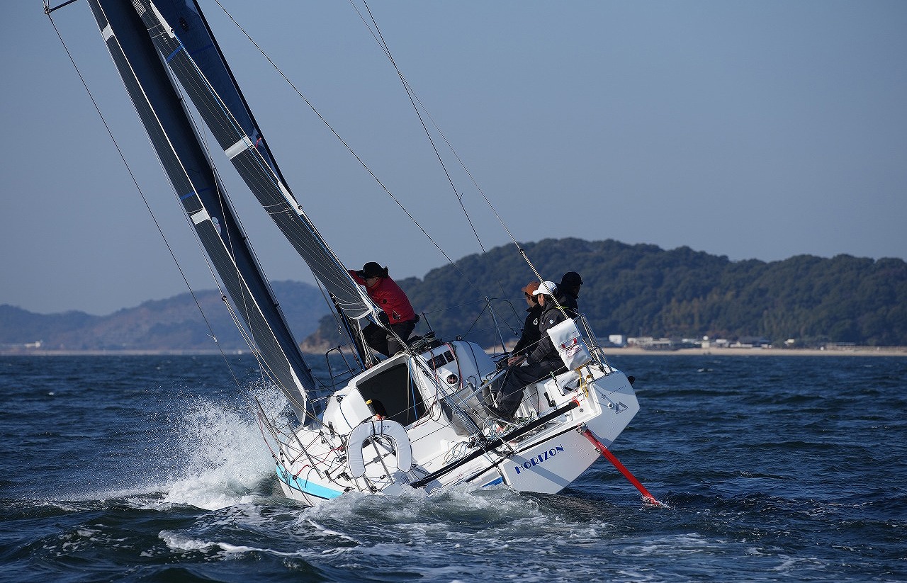 Kaziヨットアワード2025クルーザー／レーサー部門1位は、外洋レーサーのジャノー・サンファスト30 ワンデザイン！／Kazi YACHT AWARD 2025